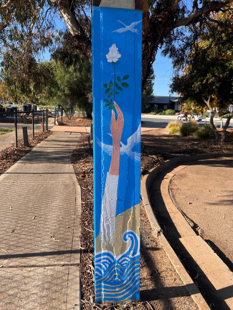 Quoc Hung Tran Stobie Pole Art